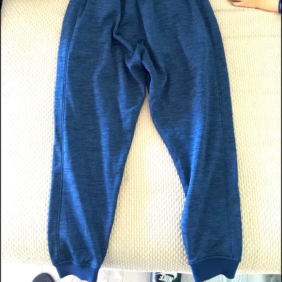 UNDER ARMOUR SWEAT PANTS - Picture 4 of 4